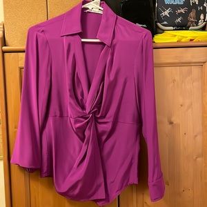 Gorgeous, silk Diane vonFurstenberg blouse